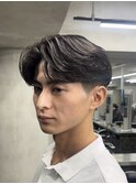 テーパーフェードニュアンスパーマ刈り上げセンターパートメンズ