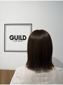 切りっぱなしボブで魅せるツヤ髪ミディアム