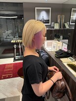 アース エレガンス 吉祥寺店(EARTH Elegance)&nbsp;チラ見えが可愛すぎる！ブロンド×インナーピンクボブ