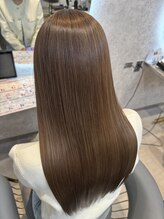 【艶髪×透明感カラー】髪を綺麗に見せる、Lanaの似合わせカラー