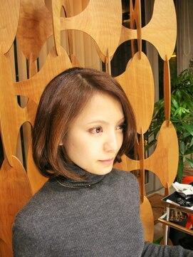 サロン ド ラート(salon de L'art) 大人かわいいワンカールボブ