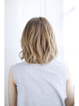 シュシュット(chouchoute) 吉祥寺/美髪デザインカラー無造作カールボブディ丸みショート046