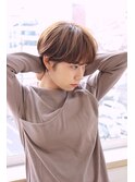 マニッシュショートことりベージュ毛先パーマ30代40代