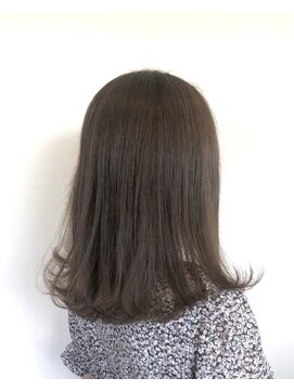 リグフクオカ(L.I.G fukuoka) 【L.I.G fukuoka】切りっぱなしロブ×ダークグレージュ