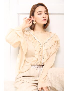 クラッチ ユニ(CLUTCH uni) くびれミディナチュラルワンカールボブc10