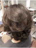 ミディアムスタイル 40代50代おすすめ 12/16