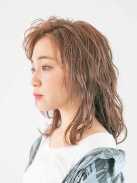 アース 三軒茶屋店(HAIR&MAKE EARTH) ふんわりかき上げミディ