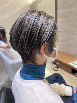 シェル 国分寺(shell) ショートカット/ハンサムショート/イヤリングカラー