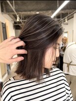 トト 船橋店(toto.)&nbsp;黒髪/グレーベージュ/レイヤーロング/前髪パーマ[西船橋/津田沼]