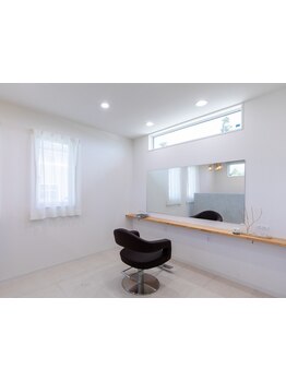 お客様は貴方だけの空間で周りを気にせずリラックスして過ごせる♪誰のことも気にせず自分に向き合える空間