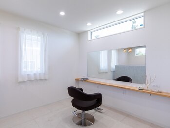 エンネ(enne)の写真/お客様は貴方だけの空間で周りを気にせずリラックスして過ごせる♪誰のことも気にせず自分に向き合える空間