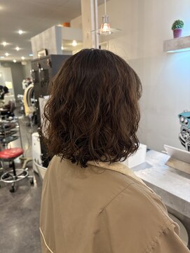 ヘアーファクトリーフリーフラップ(Hair Factory FREE FLAP) くしゃっとお洒落パーマ