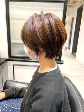 ミツボシ 本八幡(MITSUBOSHI) イメチェン/ホワイトグレージュ/美髪/細めハイライト[本八幡]