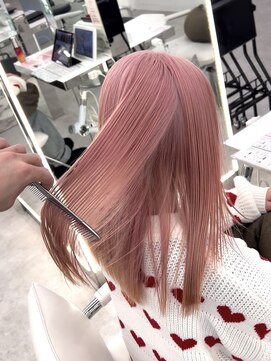 ブラウン(Brown) コーラルピンク