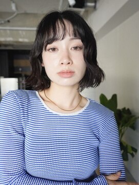 ラヴィズム(LUVISM) ミディアムロング顔周りレイヤーおくれ毛前髪万代新潟