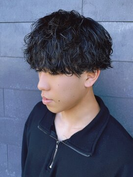 メンズサロンオー 宮崎(Men's salon O.) ニュアンスパーマ マッシュショート メンズパーマ 波巻きパーマ