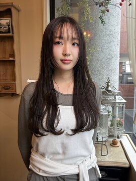 フェイバー 赤坂店(FAVOR) 柔らかい質感のロングレイヤー