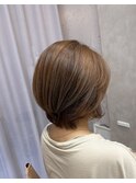 大人のためのショートボブスタイル