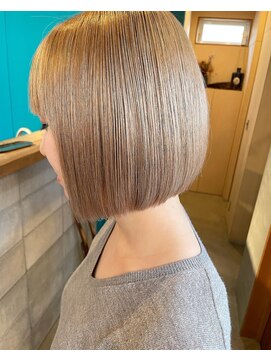 リップル(Ripple) ミニボブ ×ミルクティー