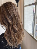 ヘアーエポック(hair epoque) ハイライトバレイヤージュアッシュベージュコンマヘアミディ2