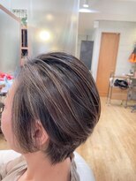 ヘアサロン アティリー(Hair Salon Attirer)&nbsp;西梅田/ボブ/グレーベージュ/白髪ぼかし【Attirer飯田裕之】