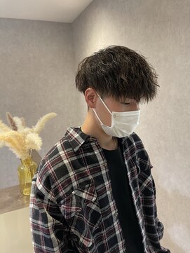 ヴォイスヘアーデザインウル(Voice hair design ulu) ツイスパ/メンズパーマ/眉カット/波巻きパーマ/メンズカット/眉