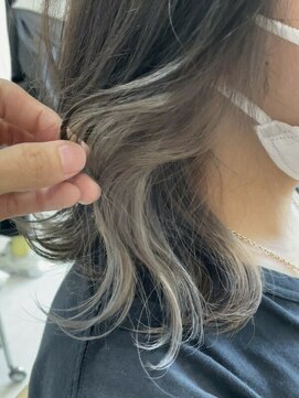 リベラ(LIBERA) ★透明感のあるインナーグレージュ★