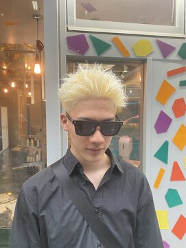 リガナッツ 池袋店(Riganuts) ★刈り上げホワイトスパイキー★