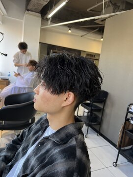 アイズ 海老名(AIZU) 波巻きスパイラルパーマ　波巻きパーマ　メンズパーマ