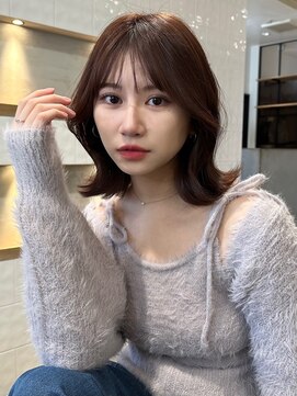 アイヴィ 表参道(IVY) 大人かわいいフェイスレイヤーくびれボブ【肥田亜沙美】