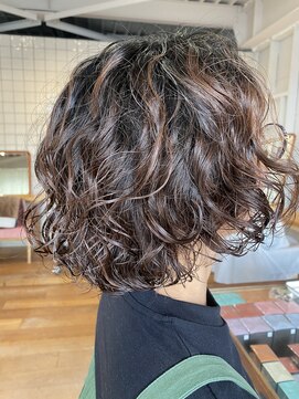 ヨイク(YOIKU) くるんとボブパーマ