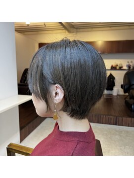 シアン(CYAN) コンパクトショート★