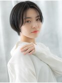 センターパート小顔アッシュブラック髪質改善ショートボブa