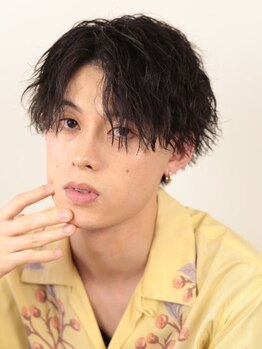 メンズルシードスタイルベル(mens LUCIDO STYLE BELLE)の写真/トレンドのメンズパーマはお任せ!ツイストスパイラル/ツイスト/波巻き/ナチュラルパーマなど幅広く対応!