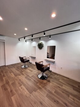 ティーク(TEAK)の写真/《円山にある2席のみのプライベートサロン》小さなサロンだからできる一人ひとりに寄り添ったご提案☆