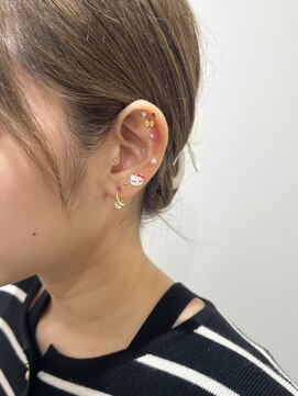 リアン(Lien) 耳ツボジュエリー個性派デザイン