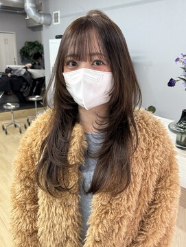 リティー バイ ジルブラン(Lity by JILBLAN) レイヤーカット/ハイライトカラー/イルミナカラー[鹿児島中央駅]