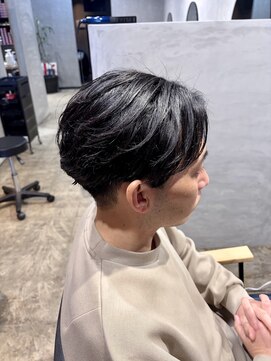 メゾンウィット(Maison Wit) センターパート