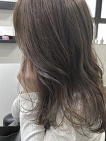 hair salon Zold.&nbsp;柔らかグレージュレイヤー