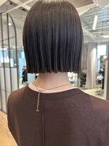 ローマー(ROAMER omotesando)&nbsp;丸くならないボブ
