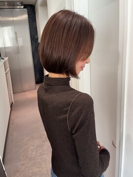 スー 自由が丘(suu) 30代40代50代丸みショートボブ/白髪ぼかし/縮毛矯正/髪質改善
