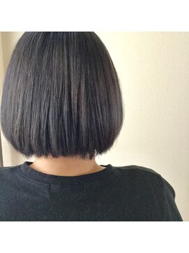 カットバンク(CUT BANK) バールグレージュ