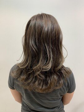 ファースト(1st) ナチュラルベージュ