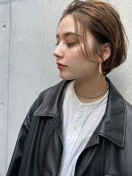 レオニード 表参道(LEONID) 耳掛けショートパーマ　佐々木