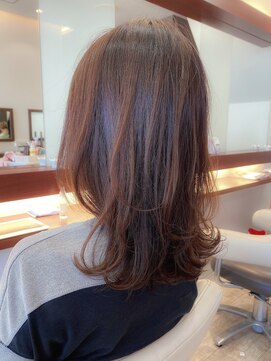 マーリャヘアー(mallia hair) くびれ外ハネセミロング☆彡