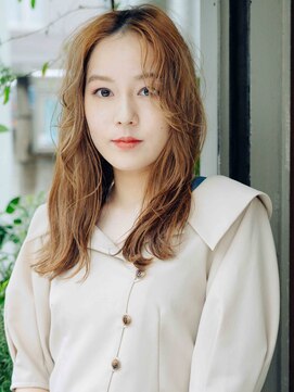 ヘアアンドリラクゼーション シャッセ(Hair&Relaxation SASE) 明るめレイヤースタイル