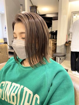 ネオリーブアイム 横浜西口店(Neolive aim) 横浜★切りっぱなしミルクティーベージュ