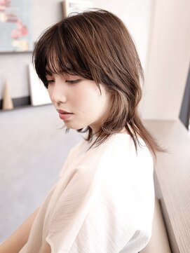 エムスラッシュ 本牧(M.SLASH) 抜け感ヘア/ウルフレイヤー/インナーカラー/本牧