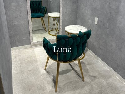 ルナ(Luna)