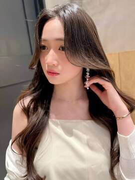 ロンドシェリ 仙台(Lond Cheri) 顔周り エアリーカール×デザインカラー レイヤーカット 韓国